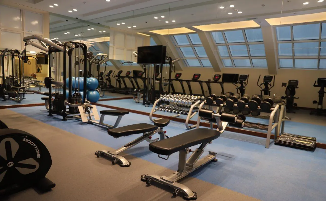 Отель: Golden Tulip Media Hotel