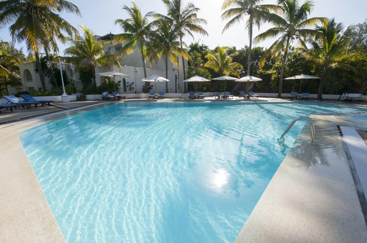 HOTEL Casuarina Resort & Spa
