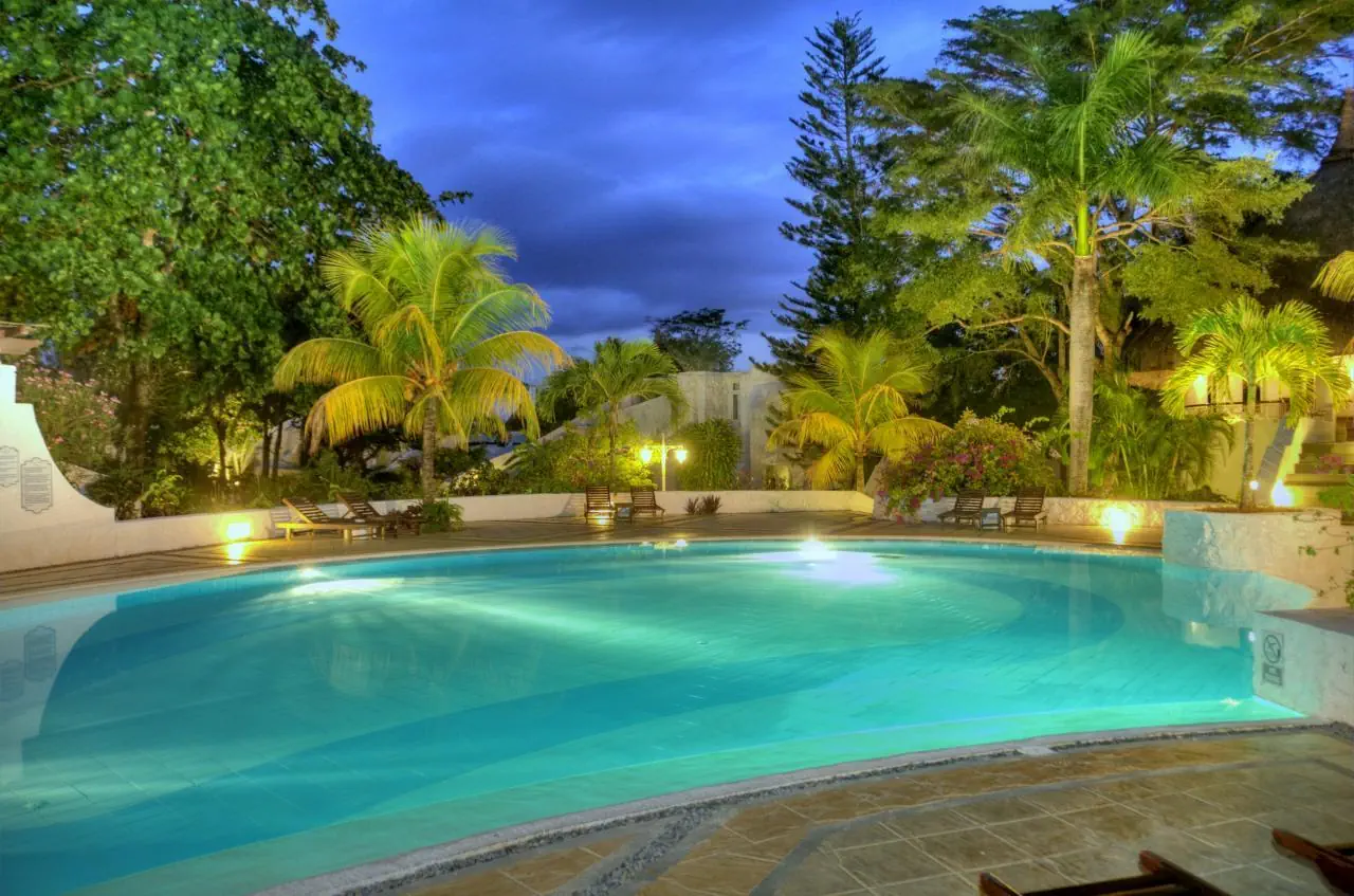 HOTEL Casuarina Resort & Spa