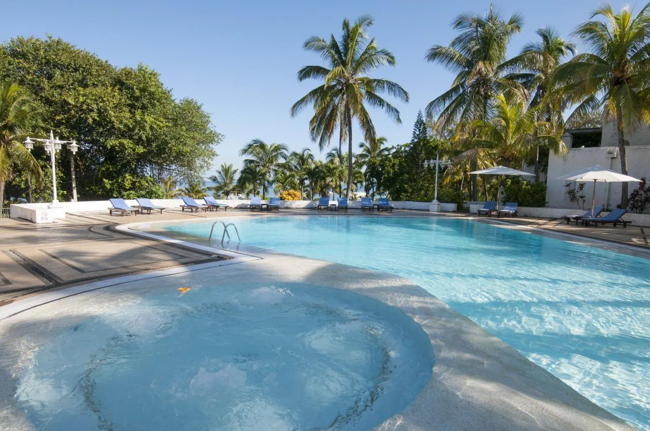 HOTEL Casuarina Resort & Spa