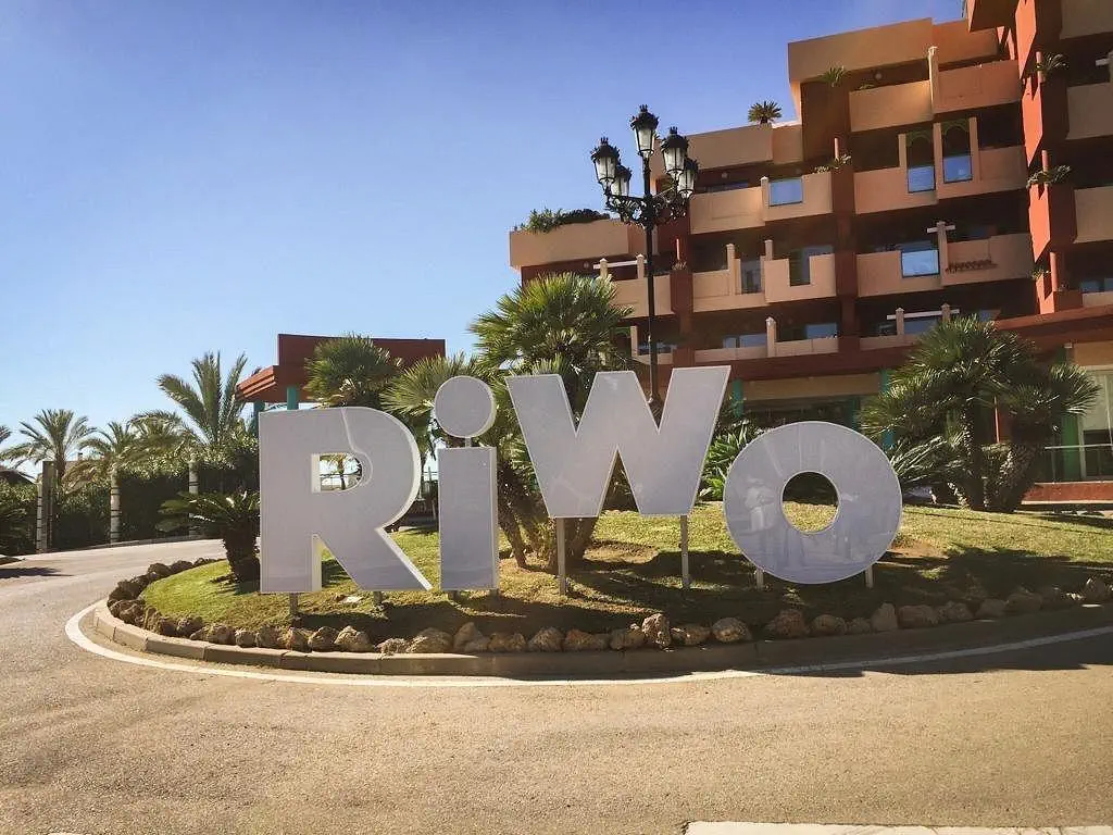 Holiday World Riwo (ex Holiday Palace)