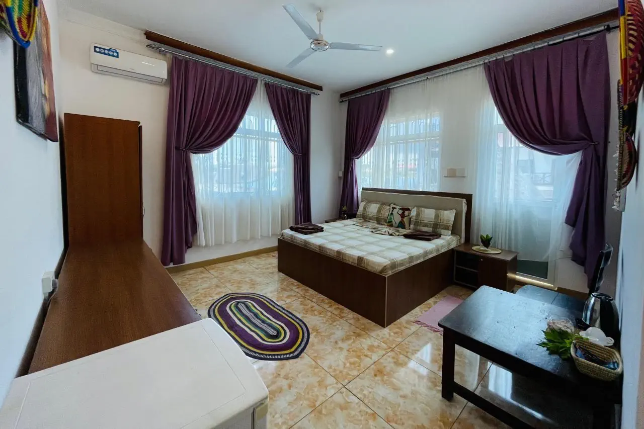 HOTEL: MAX HOTEL NUNGWI