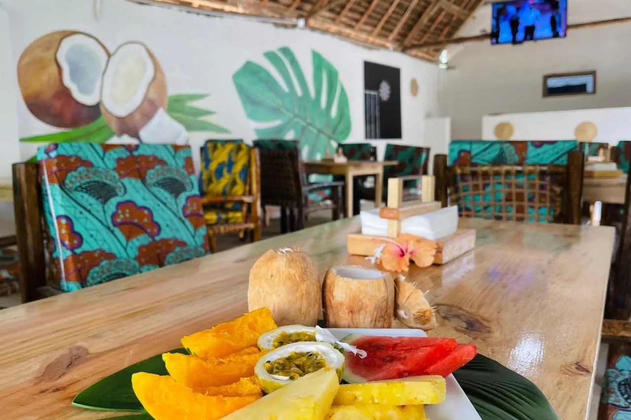 HOTEL: MAX HOTEL NUNGWI