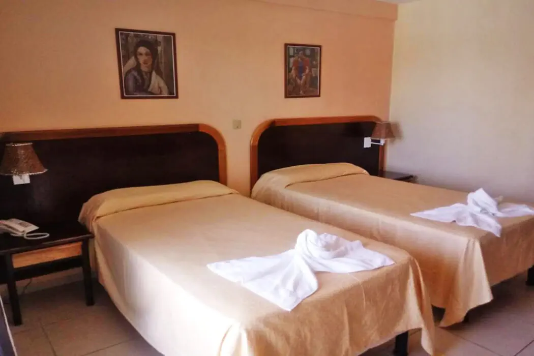 HOTEL TULIPAN