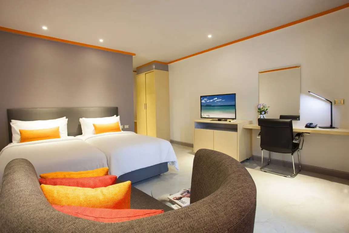 CHABANA KAMALA HOTEL