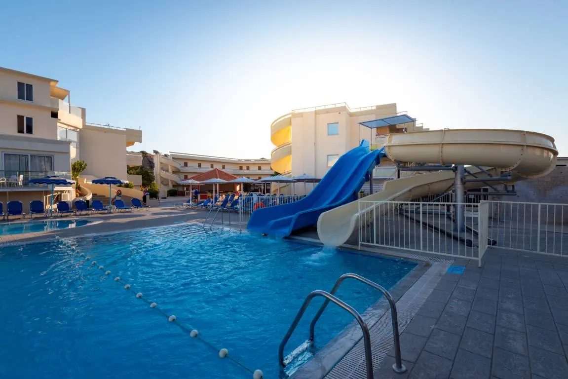 DELFINIA RESORT