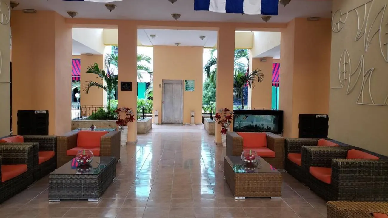 HOTEL TULIPAN