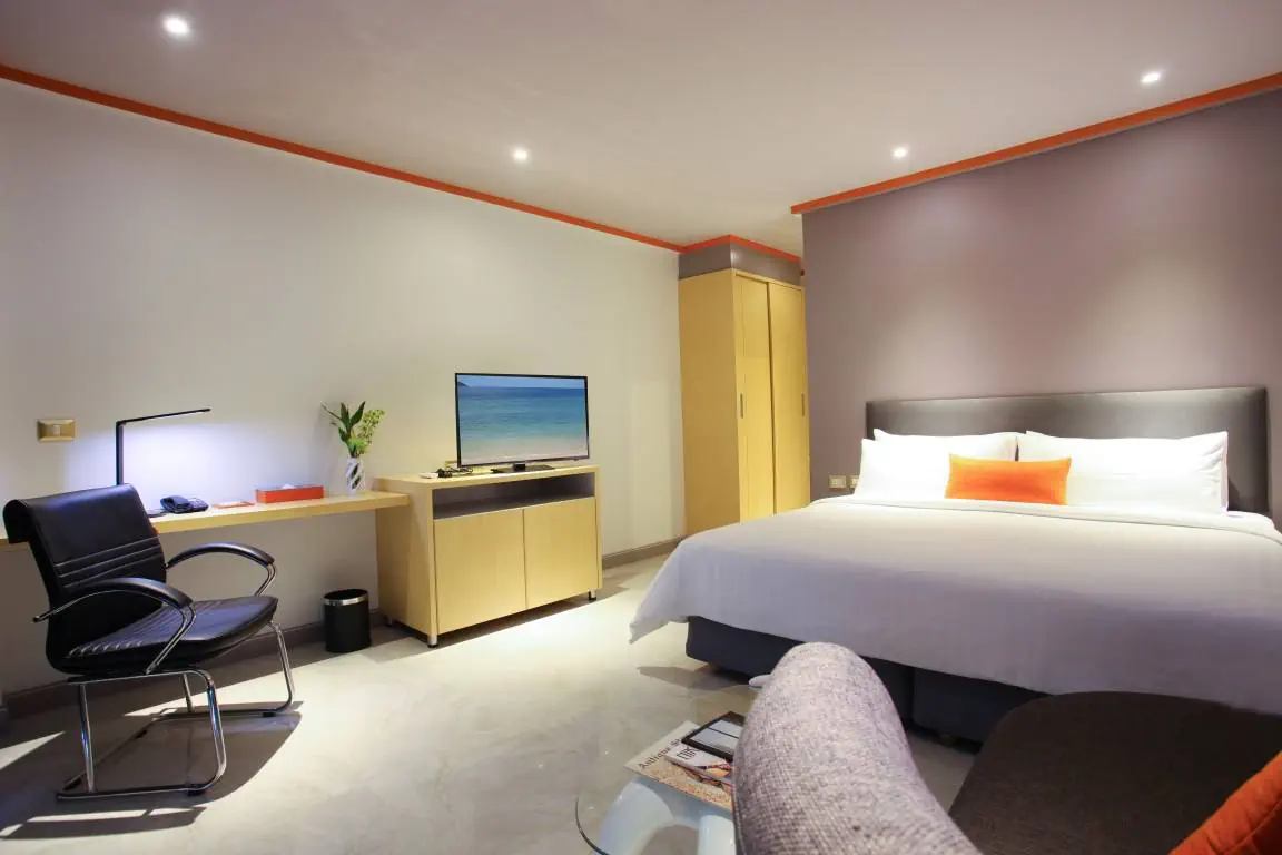 CHABANA KAMALA HOTEL