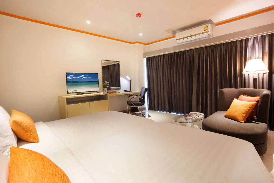 CHABANA KAMALA HOTEL