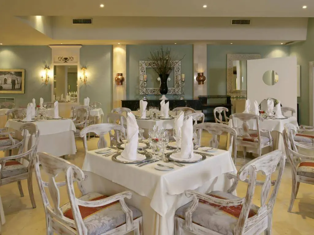 IBEROSTAR WAVES DOMINICANA