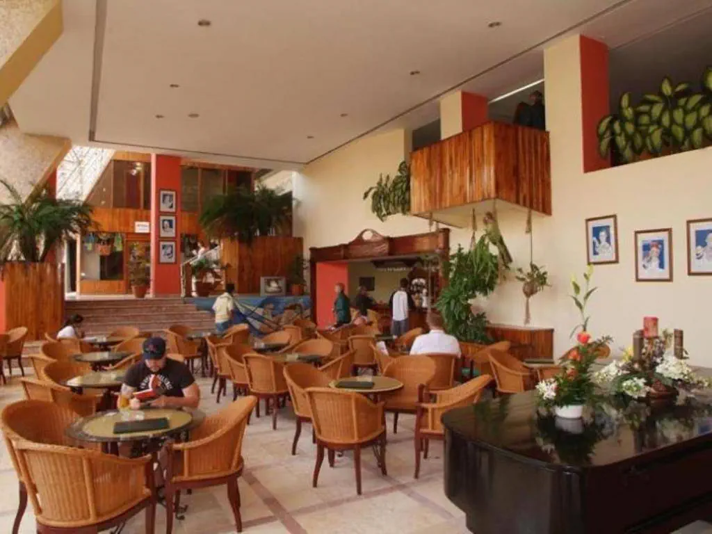 HOTEL TUXPAN (EX. BE LIVE EXPERIENCE TUXPAN)