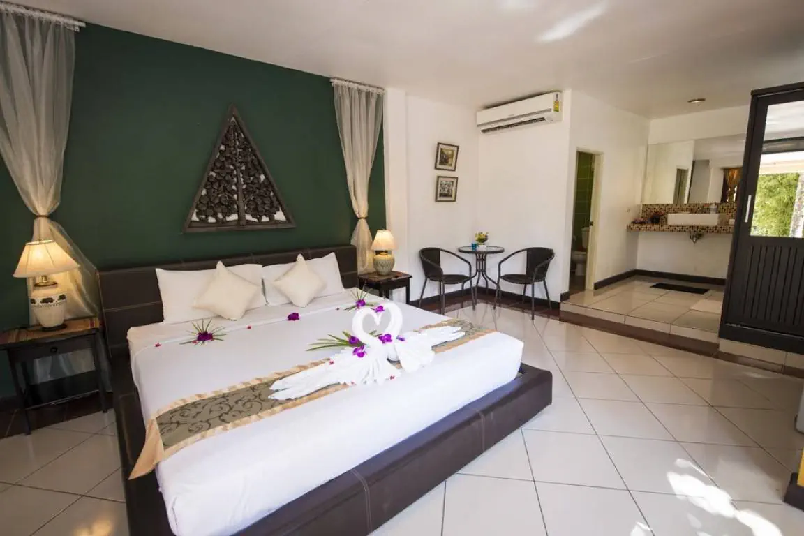 KOH CHANG CLIFF BEACH RESORT