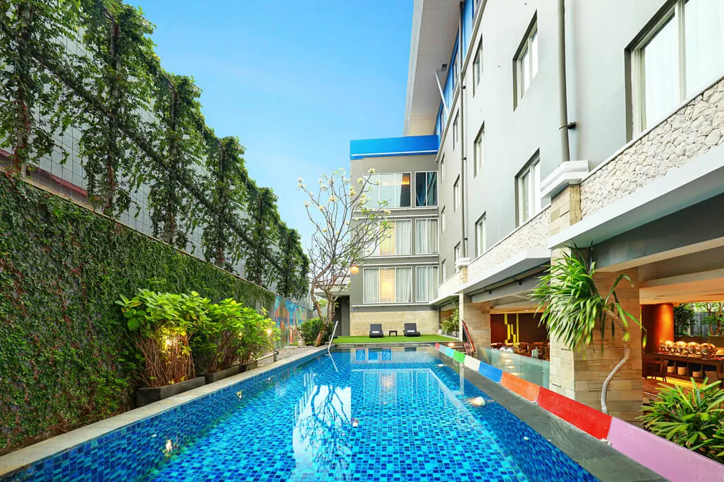 PRIMERA SEMINYAK