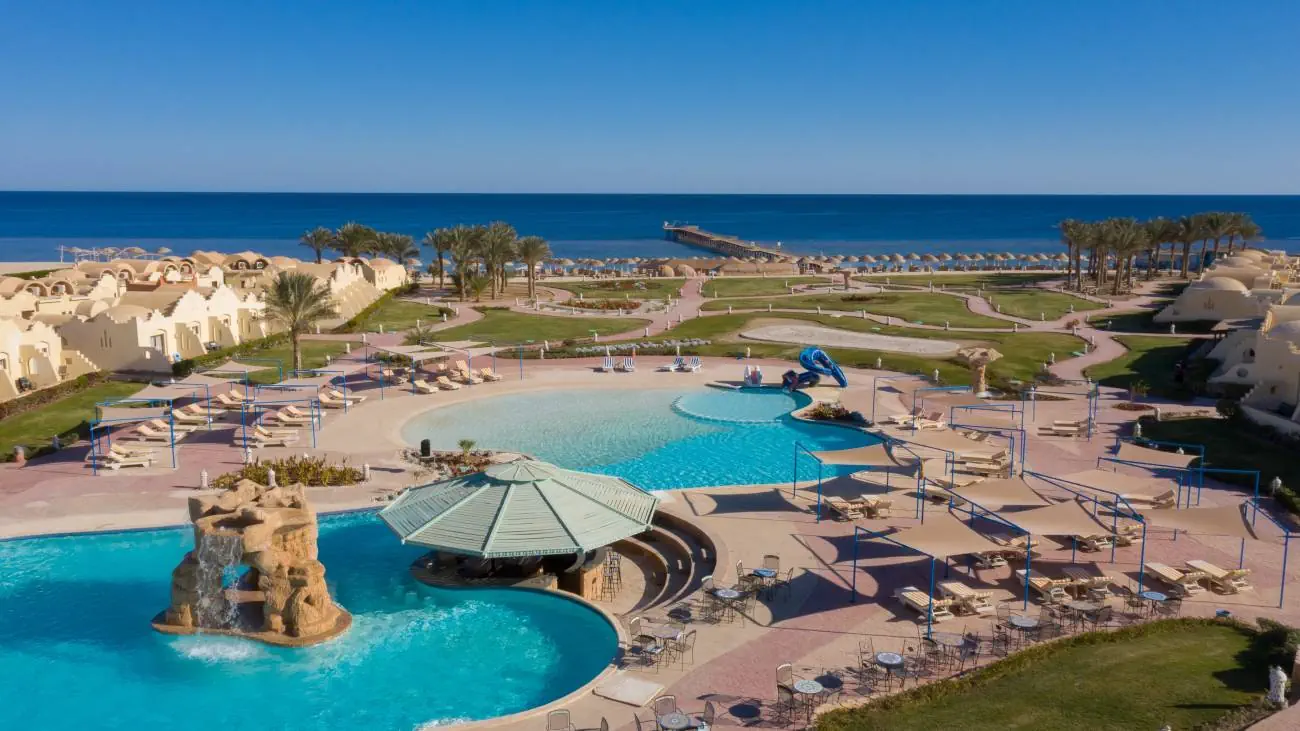Отель: BEACH RESORT MARSA ALAM
