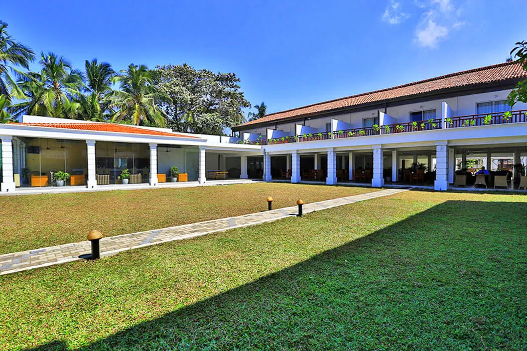 HIBISCUS BEACH HOTEL