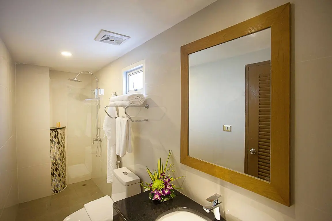 CHABANA KAMALA HOTEL