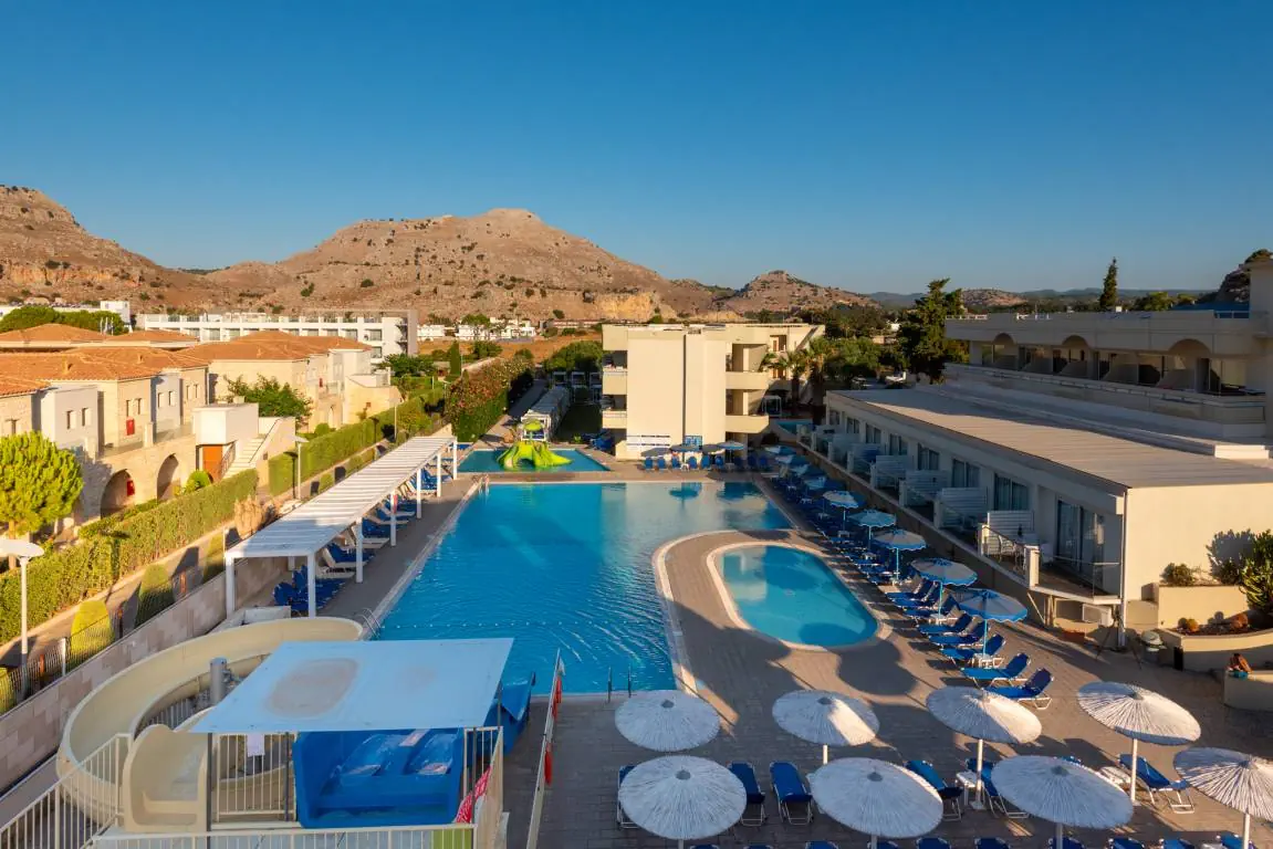 DELFINIA RESORT