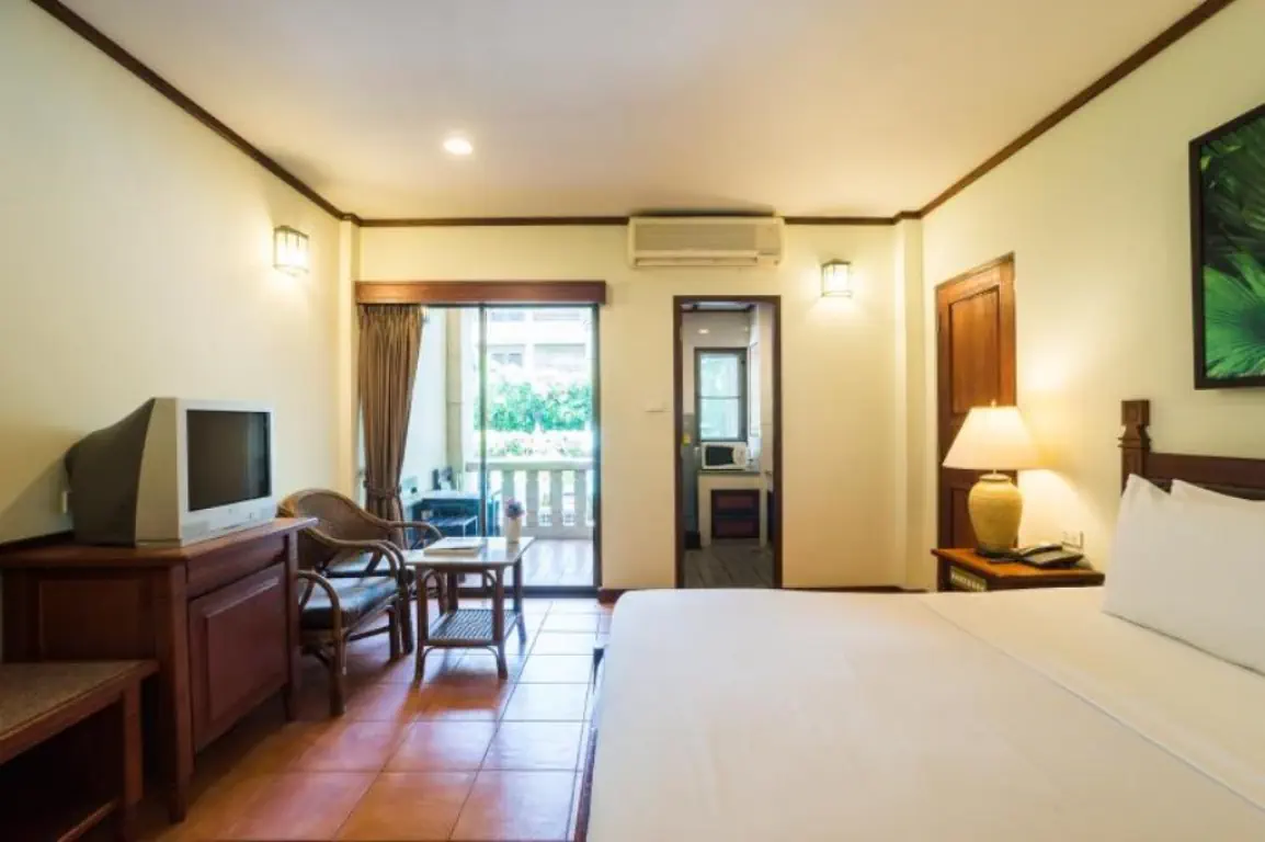 PLUMERIA RESORT