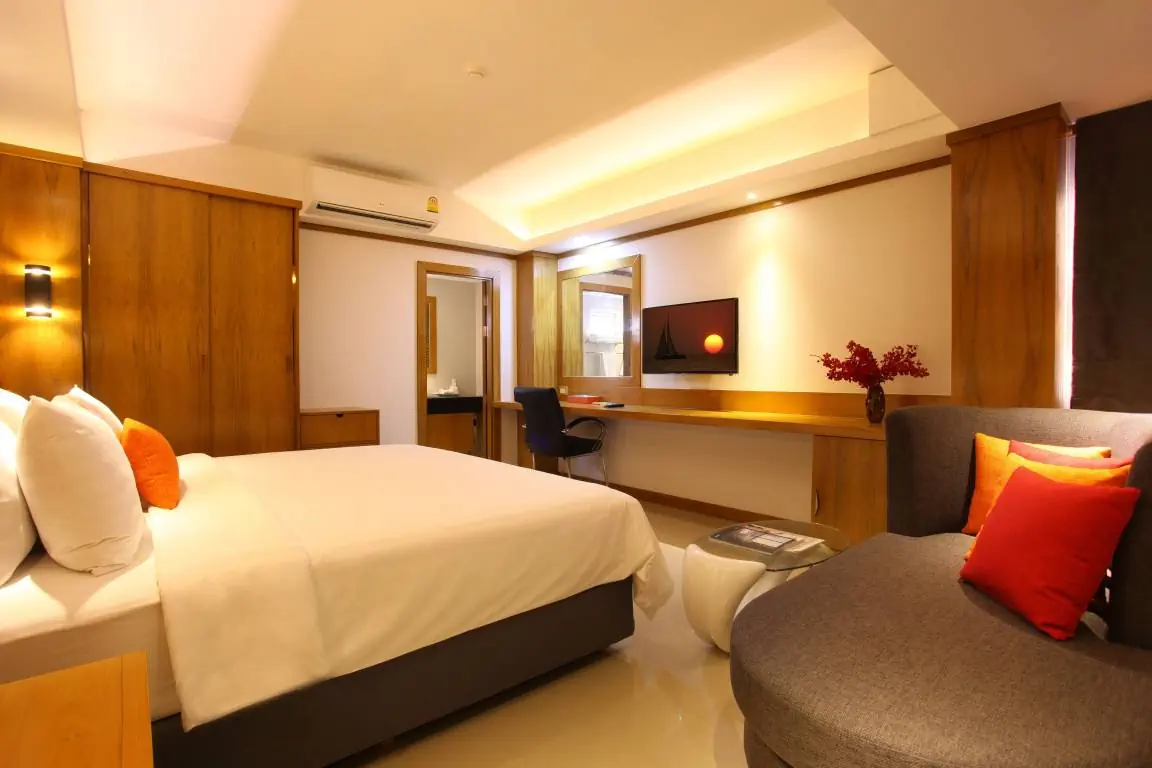 CHABANA KAMALA HOTEL