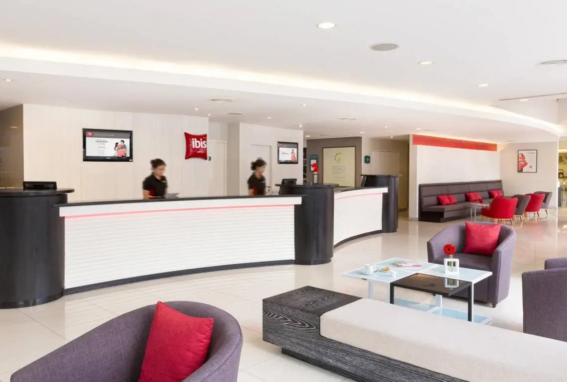 IBIS BANGKOK SATHORN