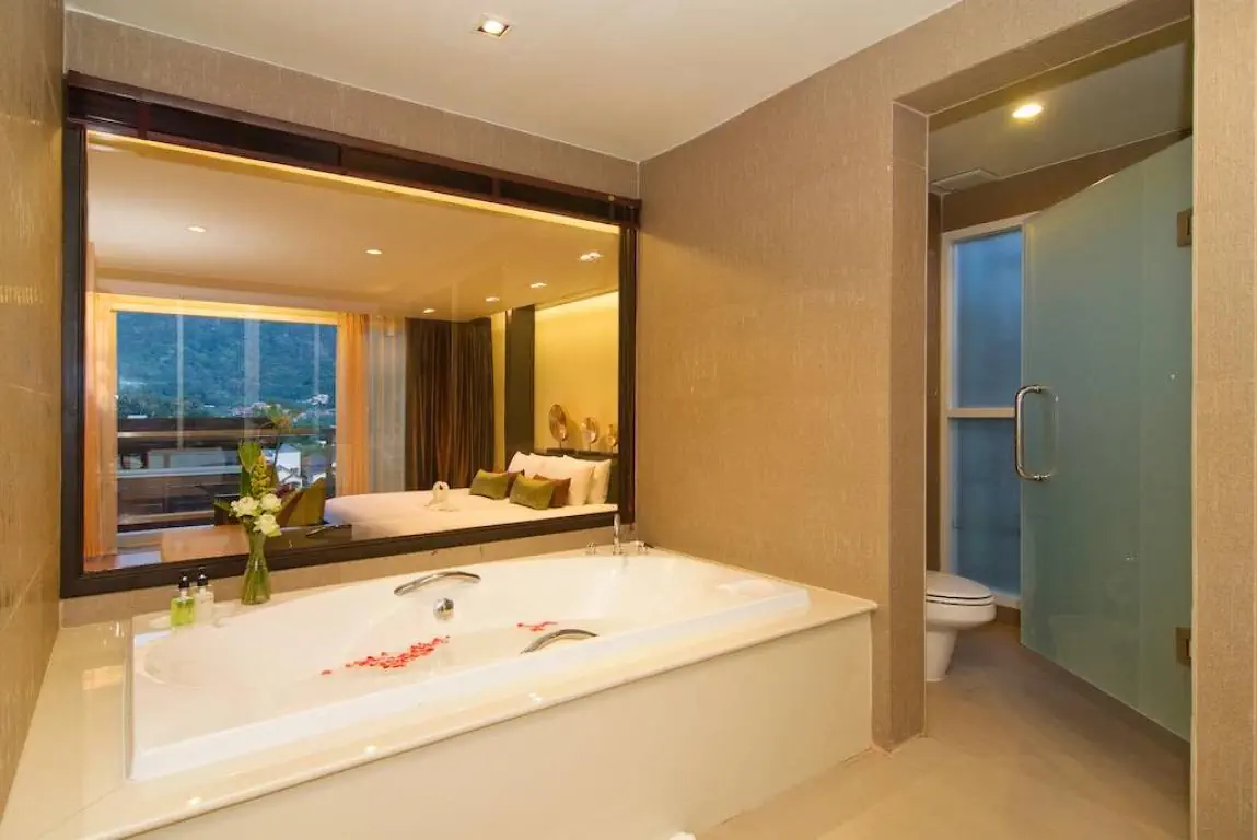 PEACH BLOSSOM RESORT