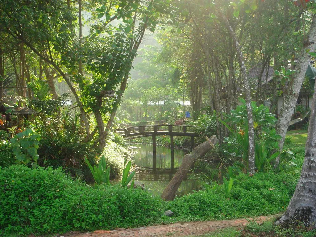 KOH CHANG CLIFF BEACH RESORT