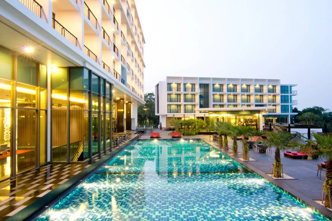 WAY HOTEL (ex. WAY BY GARDEN SEA VIEW RESORT)