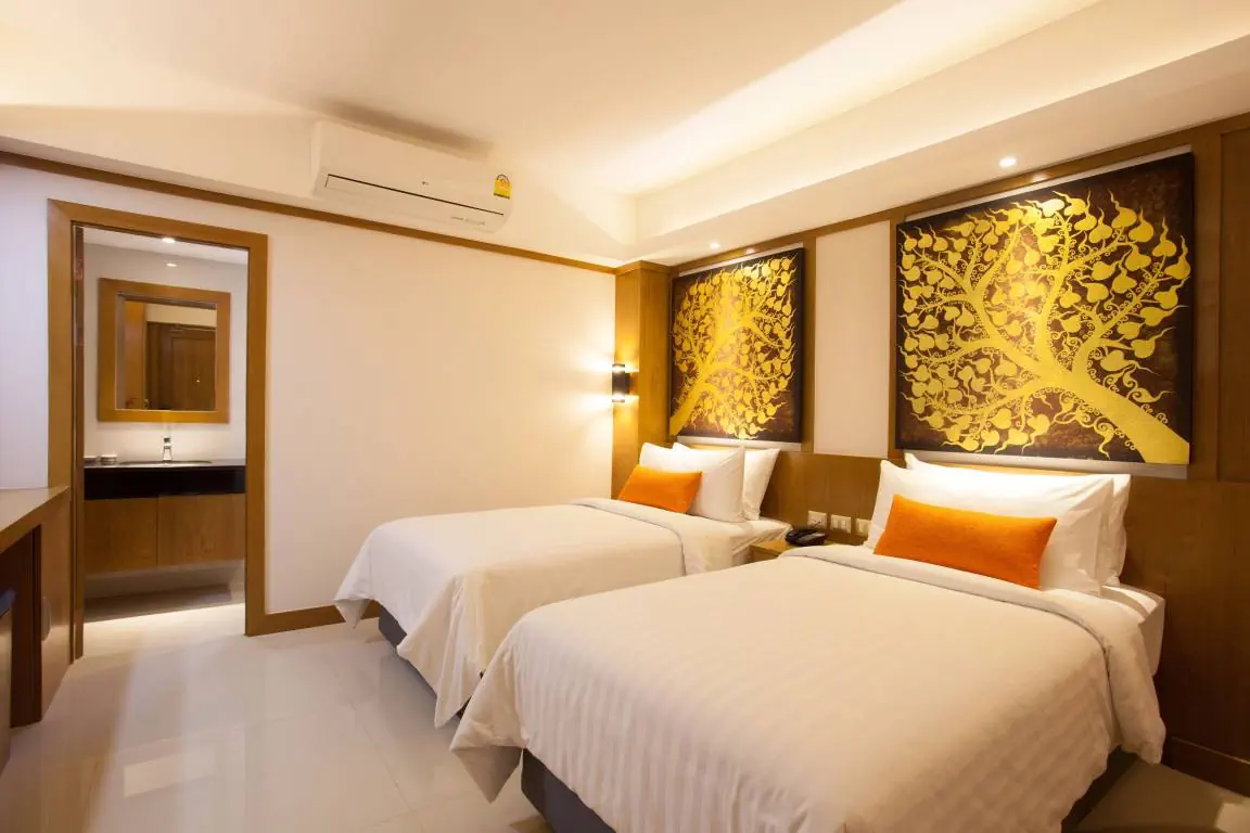 CHABANA KAMALA HOTEL