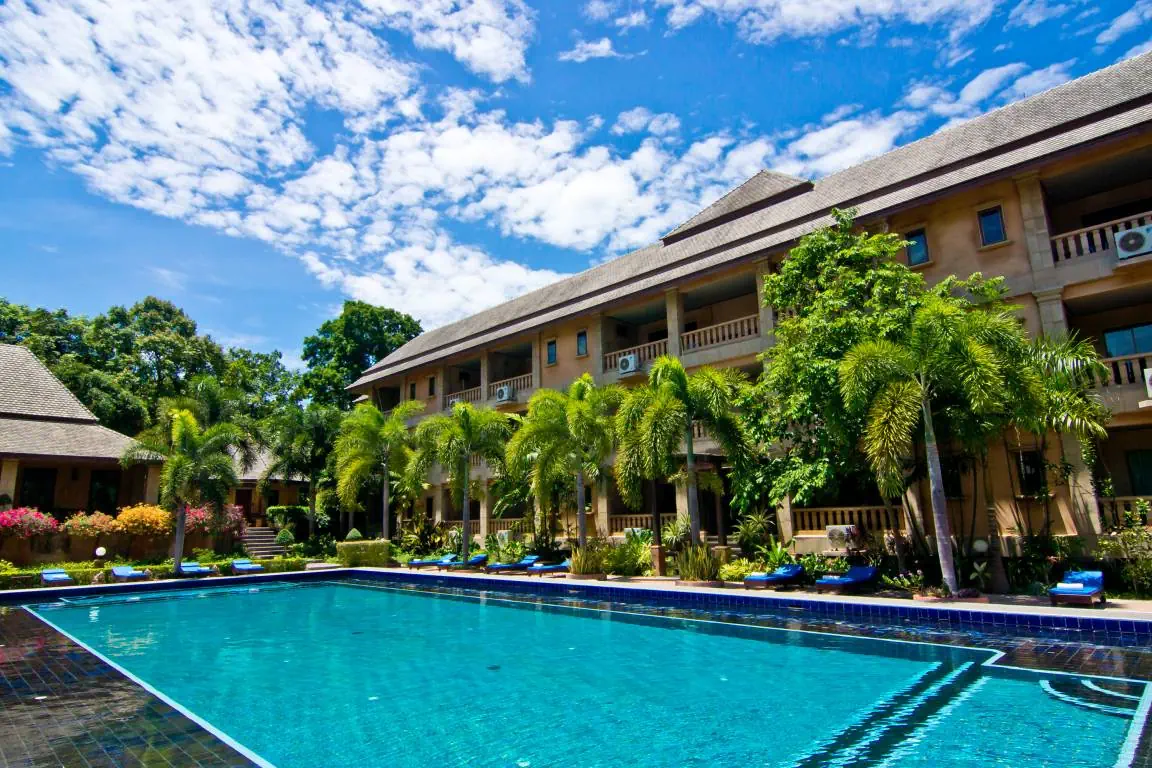 PLUMERIA RESORT