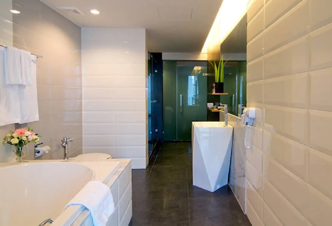 WAY HOTEL (ex. WAY BY GARDEN SEA VIEW RESORT)