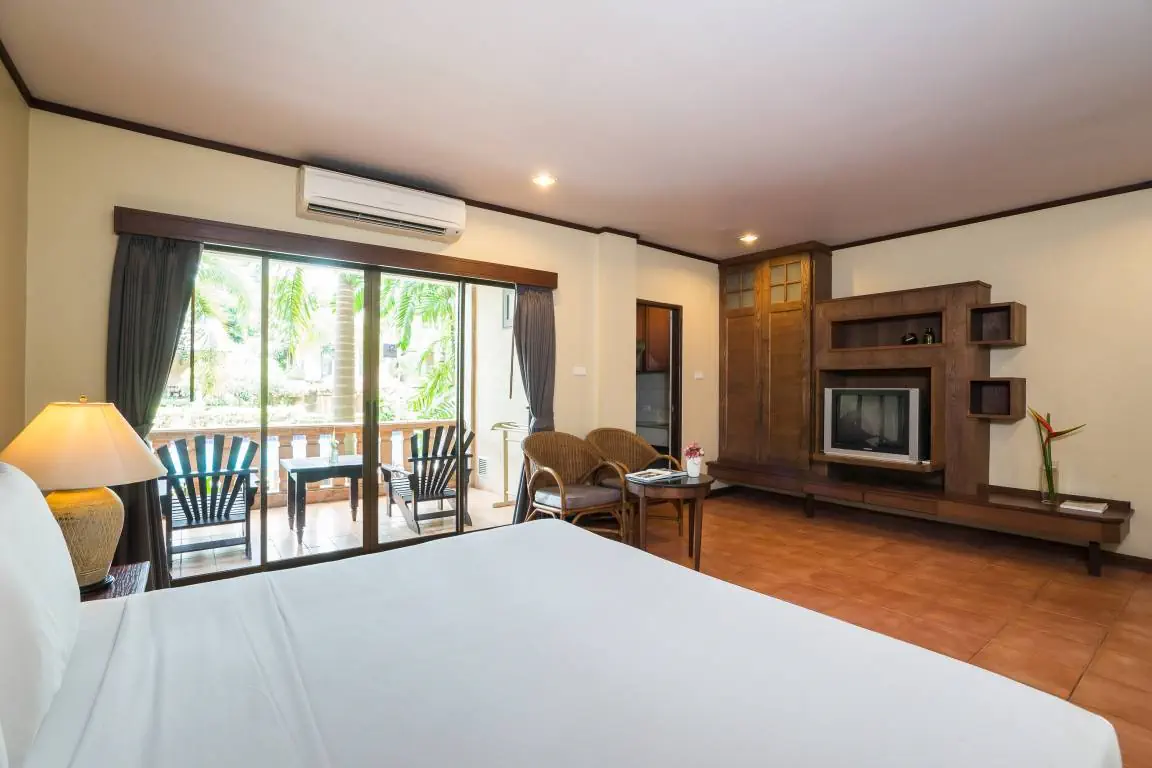 PLUMERIA RESORT