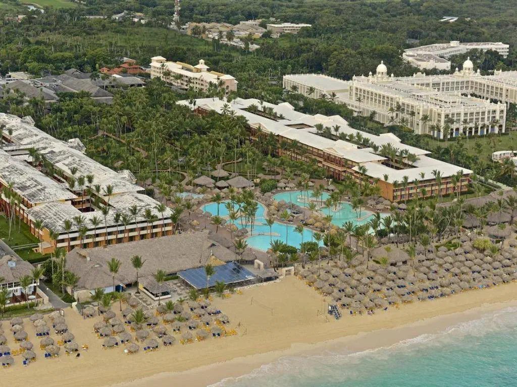 IBEROSTAR WAVES DOMINICANA