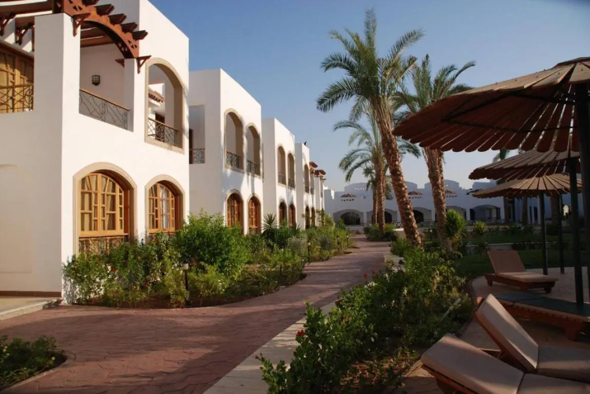CORAL HILLS RESORT