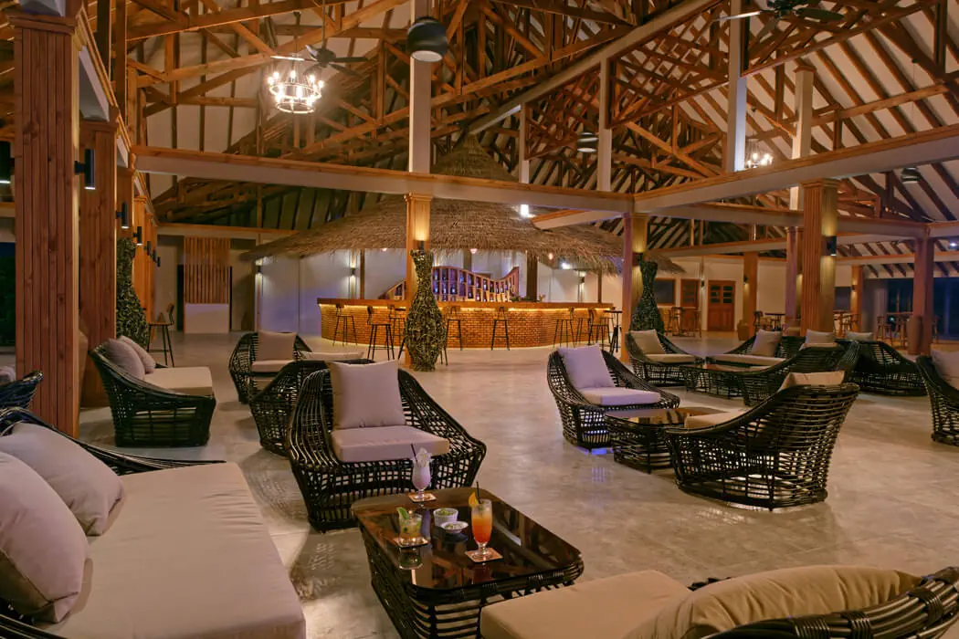 BRENNIA KOTTEFARU MALDIVES