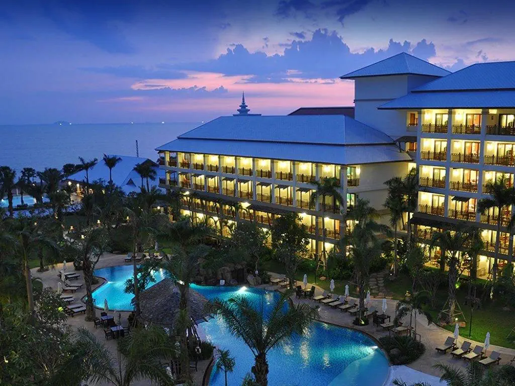 RAVINDRA BEACH RESORT & SPA