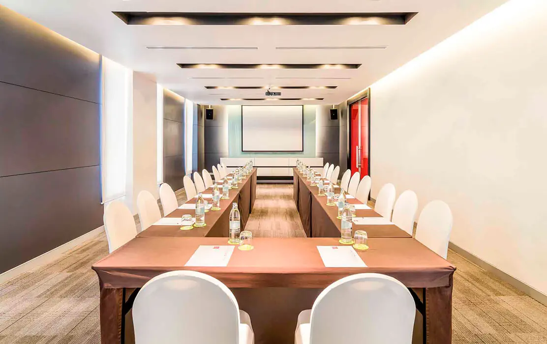 IBIS BANGKOK SUKHUMVIT 4 (ex. IBIS BANGKOK NANA)