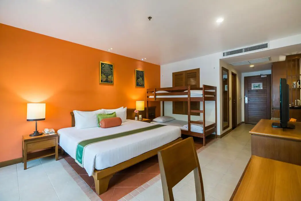 RAVINDRA BEACH RESORT & SPA