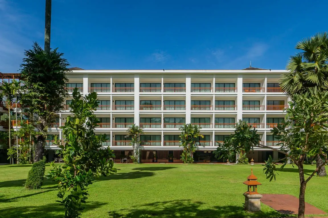 Отель: BEACH RESORT