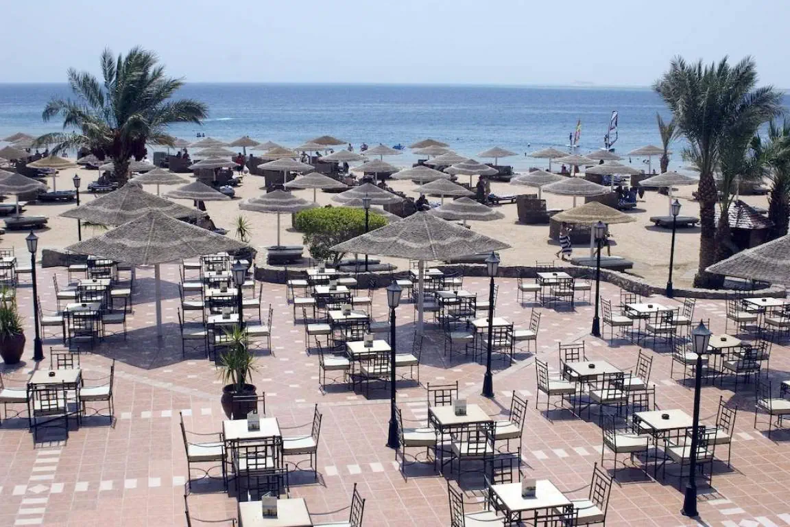 PARADISE ABU SOMA RESORT