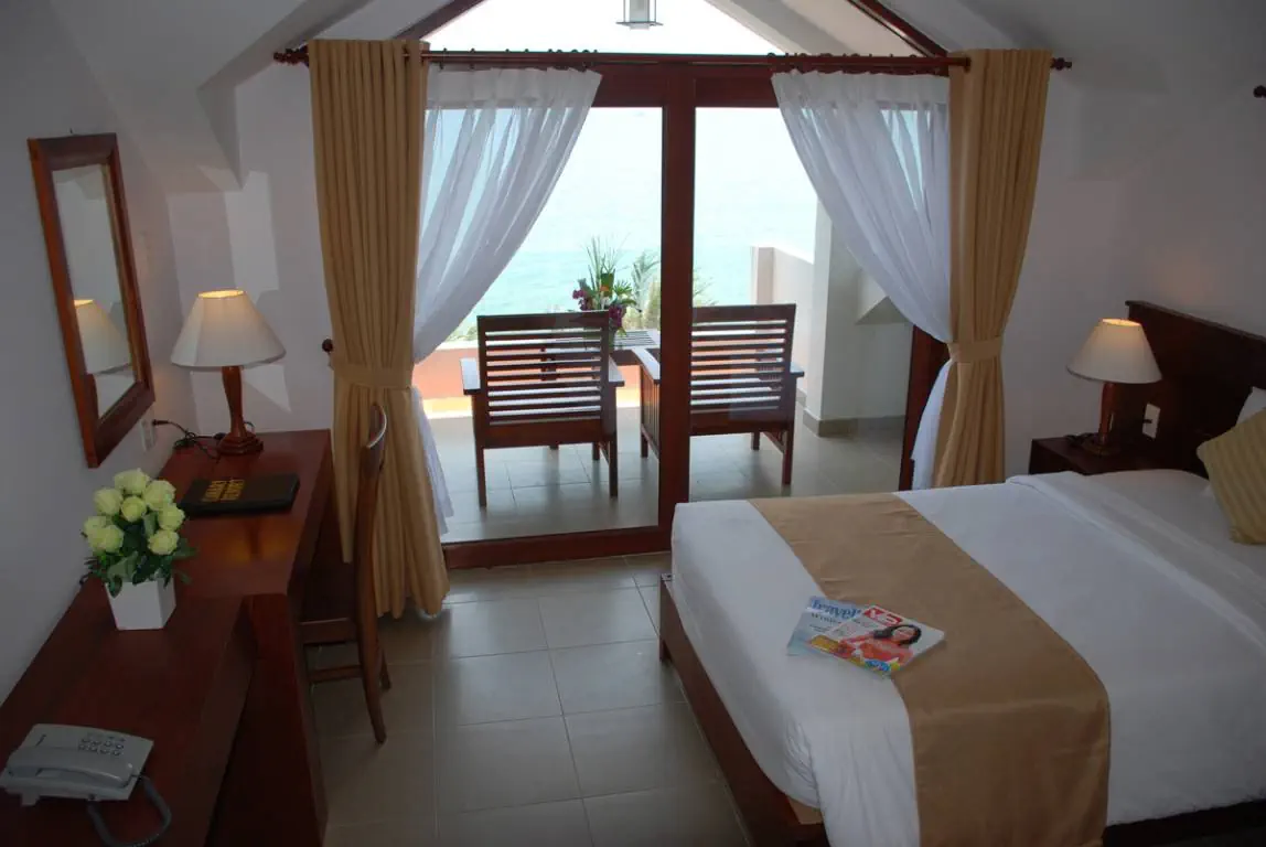 Отель: BEACH RESORT
