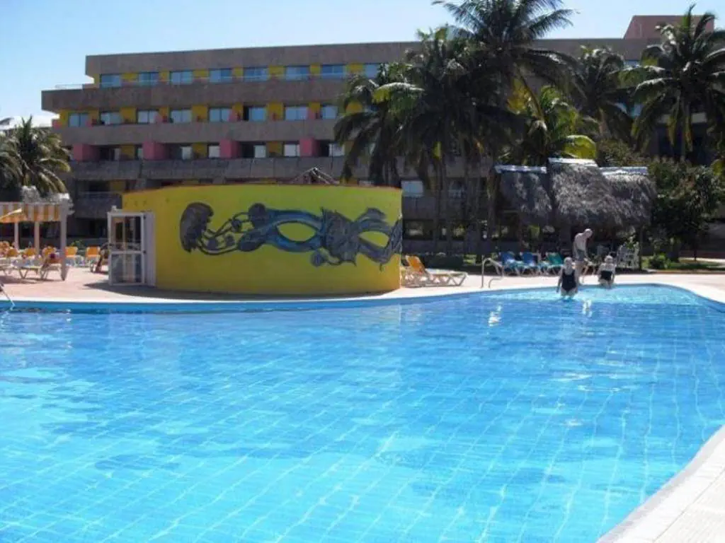 HOTEL TUXPAN (EX. BE LIVE EXPERIENCE TUXPAN)
