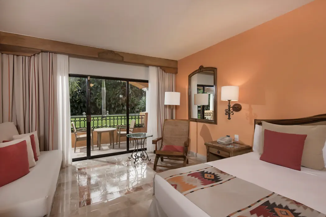 IBEROSTAR WAVES PARAISO BEACH