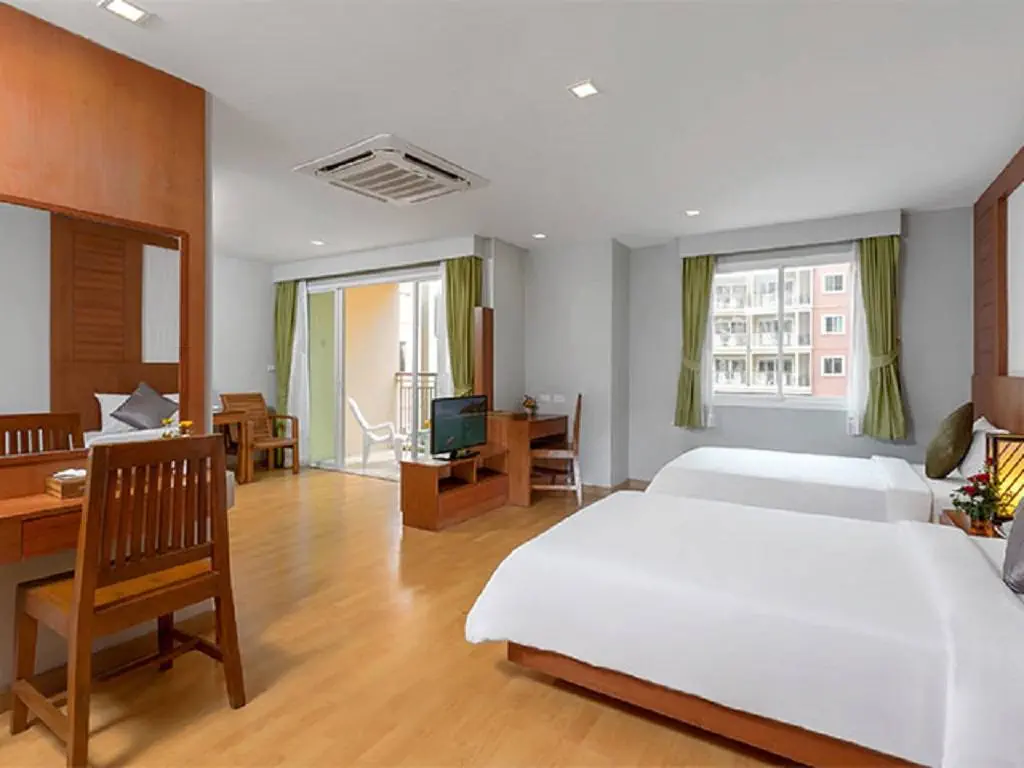 Отель: SUITE PATONG (ex. BAUMAN RESIDENCE)