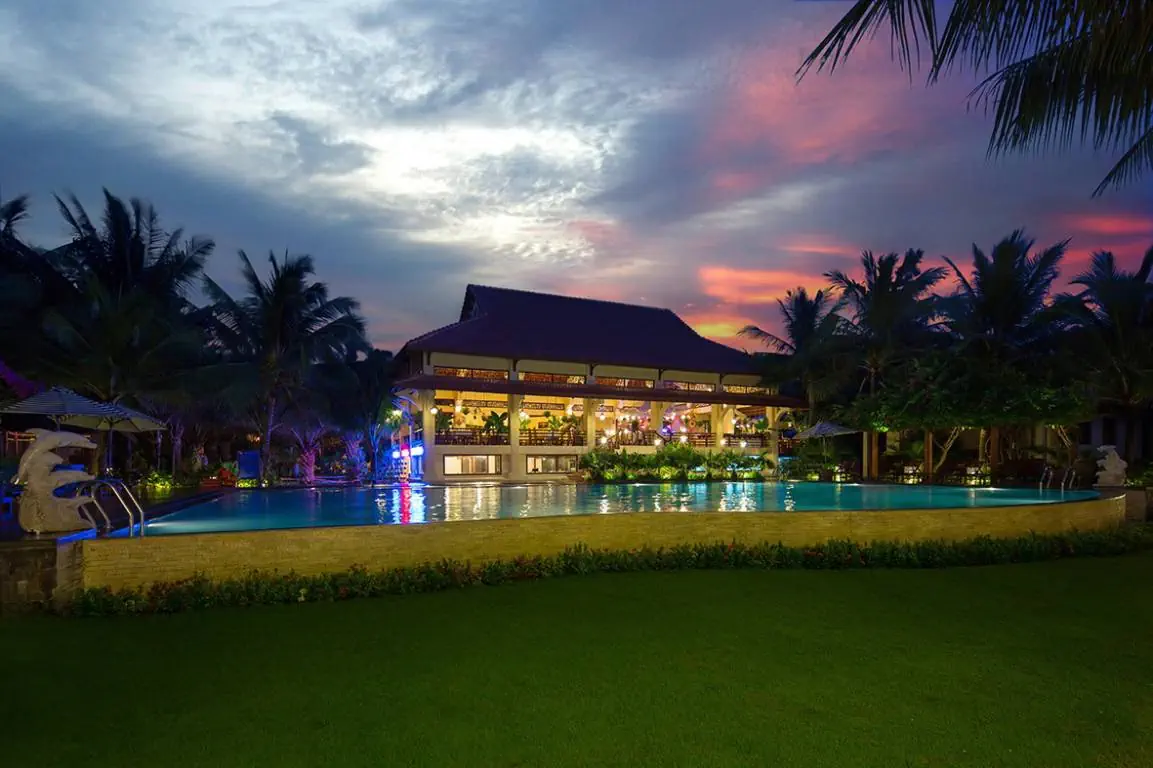 SUNNY BEACH RESORT