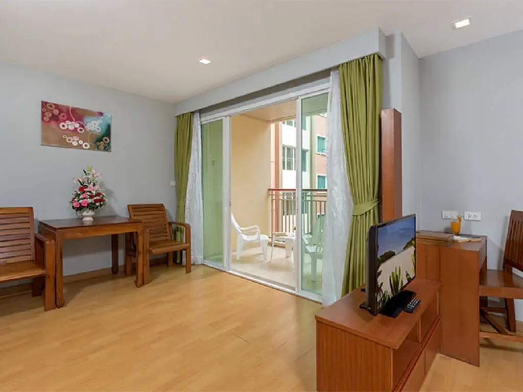 Отель: SUITE PATONG (ex. BAUMAN RESIDENCE)