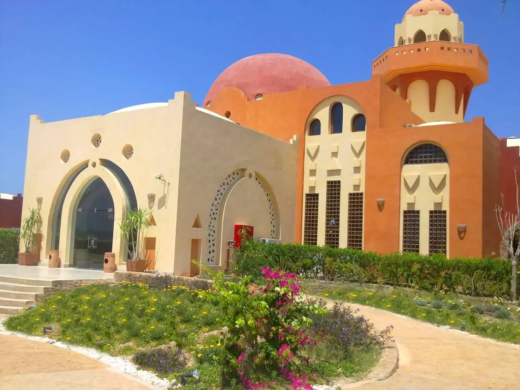 Отель: BEACH RESORT MARSA ALAM