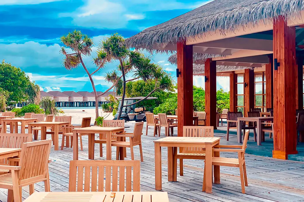 BRENNIA KOTTEFARU MALDIVES