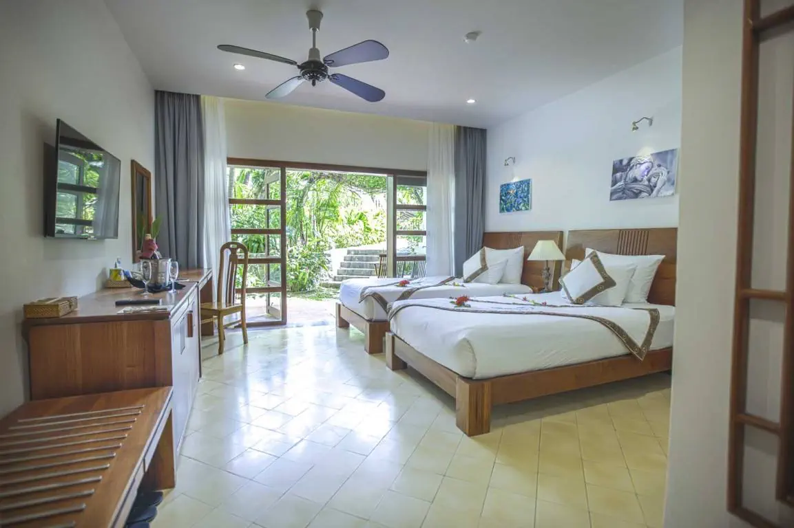 ALLEZBOO BEACH RESORT & SPA