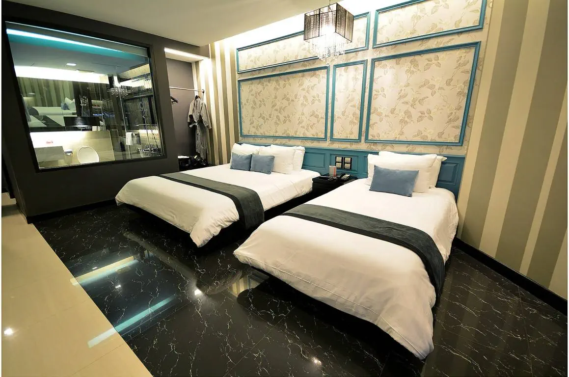 T SIX 5 HOTEL