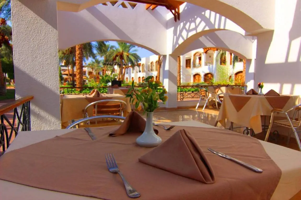 CORAL HILLS RESORT